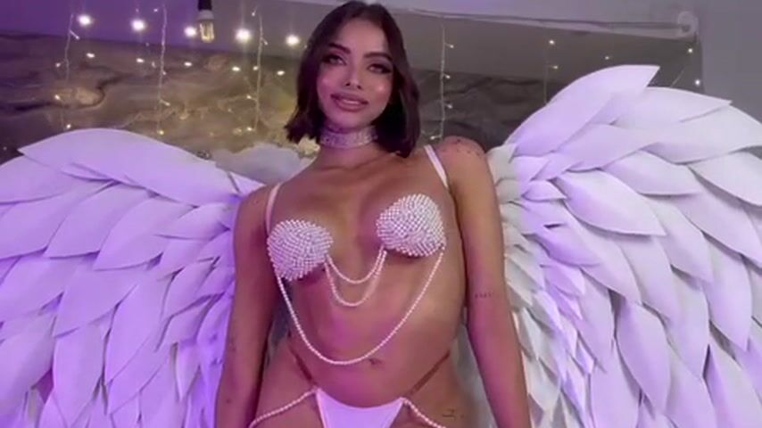 Ur angel its here