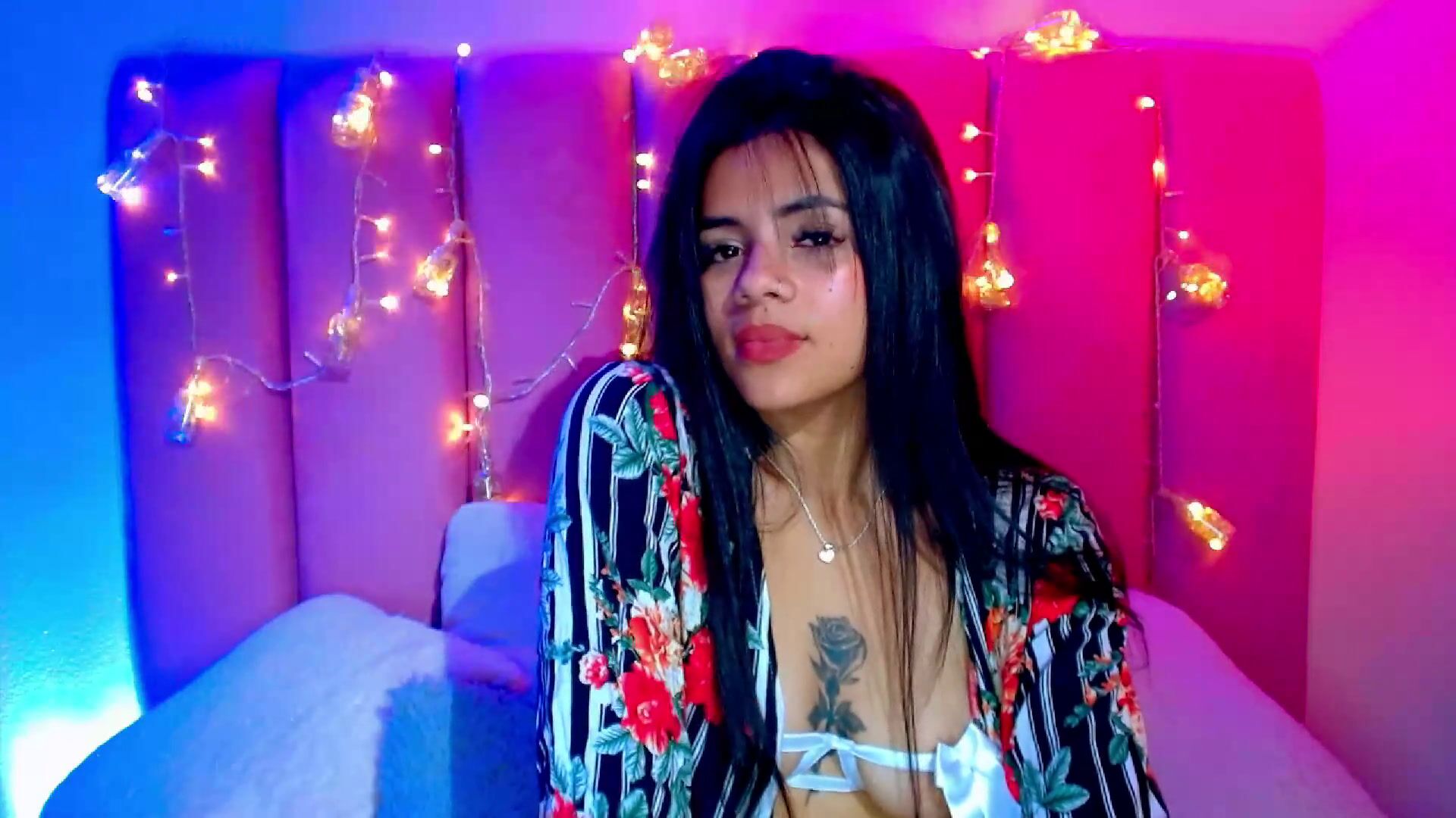 Jiahbel cam model profile stripchat