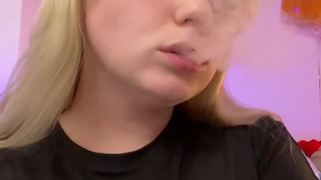 SMOKE VAPE NANA