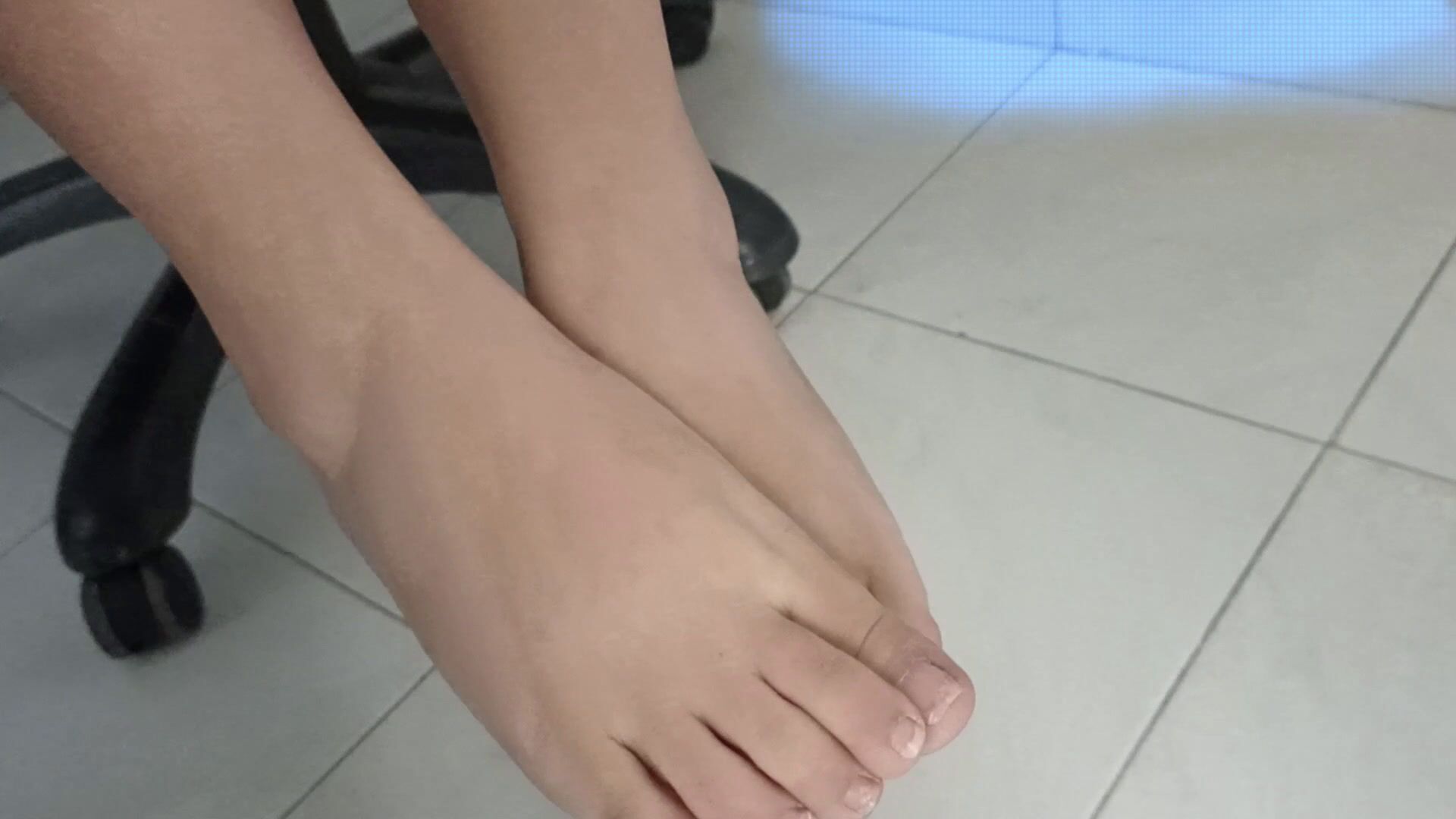 Feet