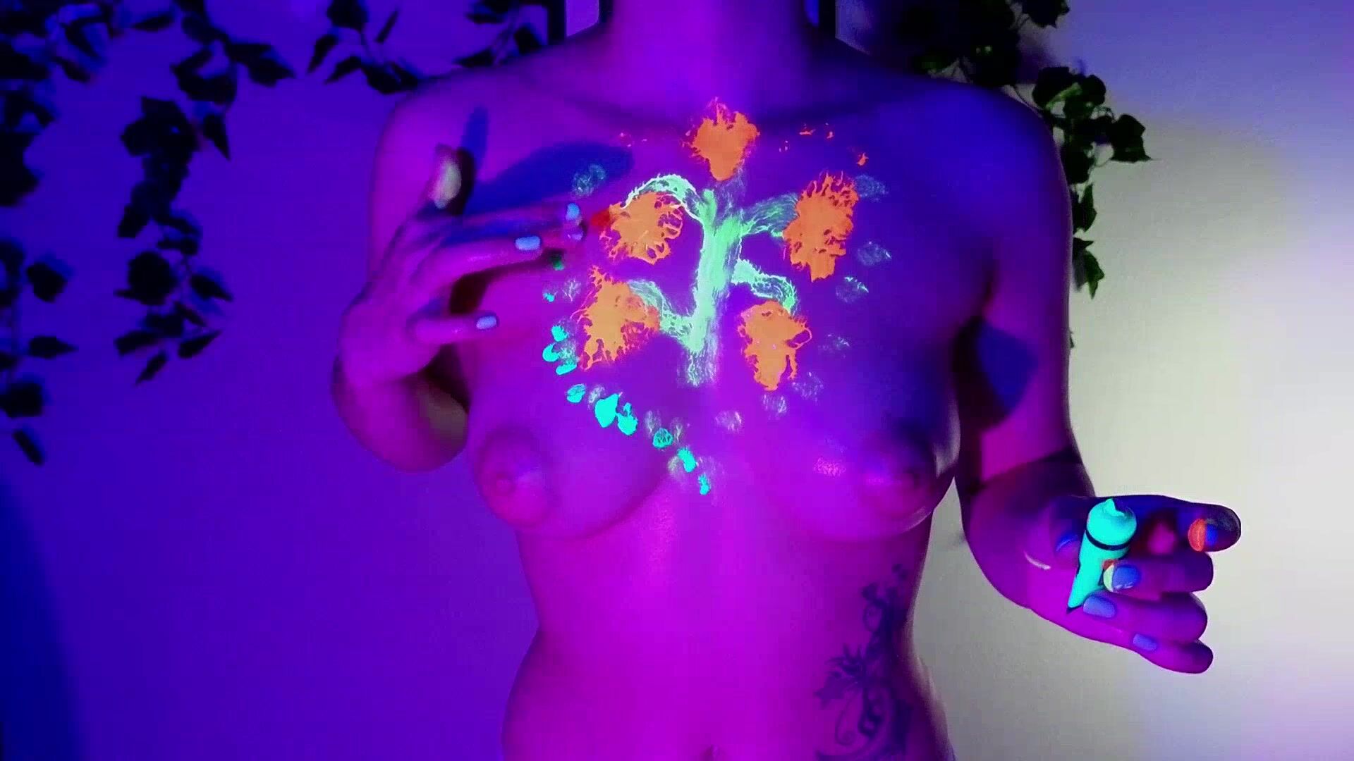 Neon show