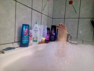 My barefeet bath!