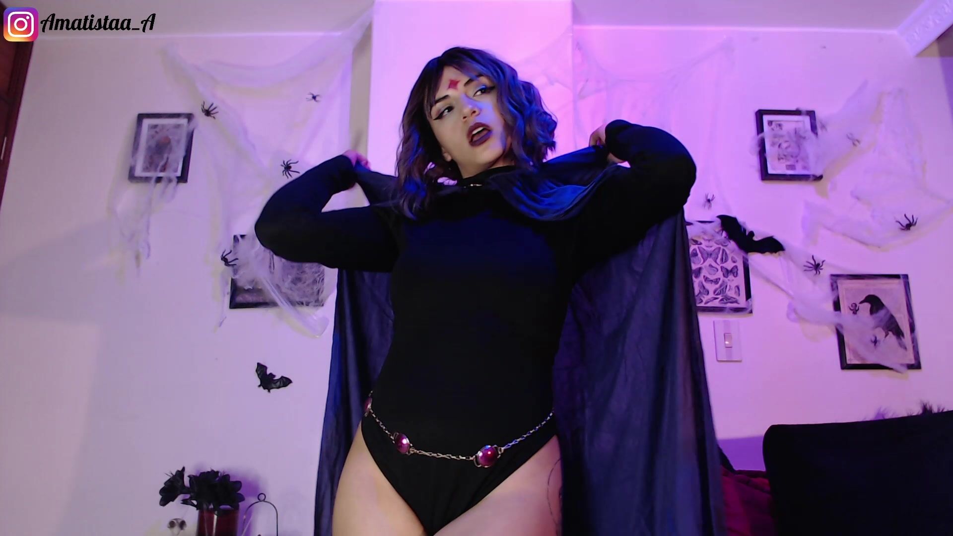 Sensual Raven