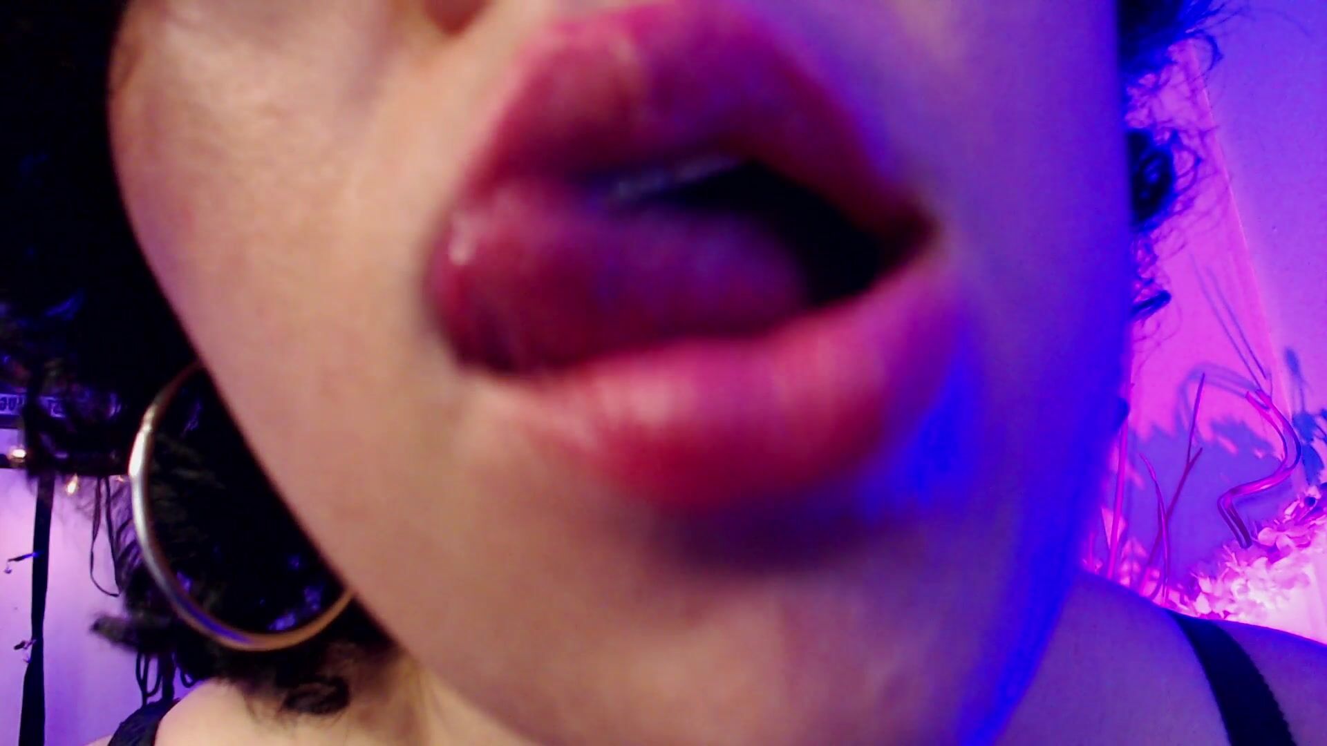 saliva test - video by LilithBolton