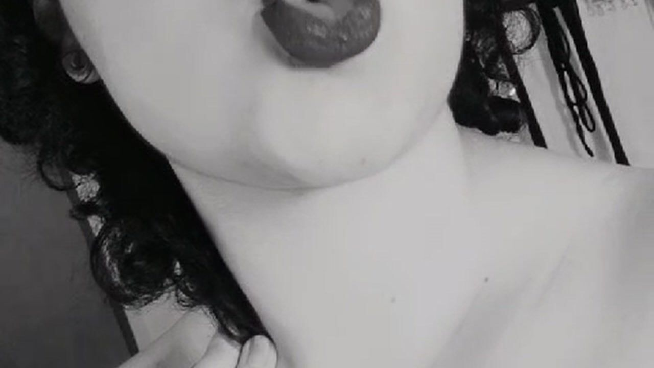 kiss me PLASMAPP - video by LilithBolton