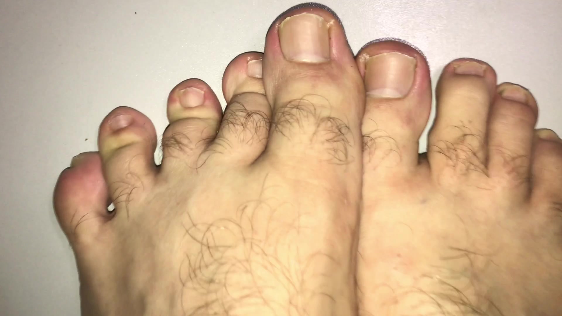 Toes, soles, foot fetish clip