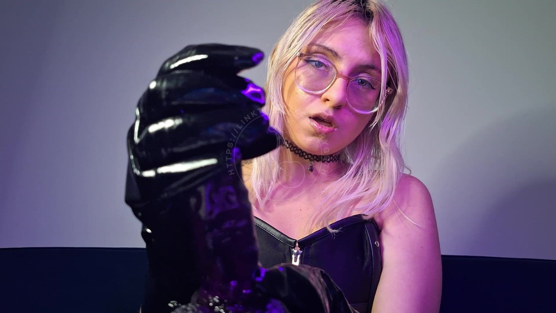 ASMR Jerkoff Dildo with oil and PVC