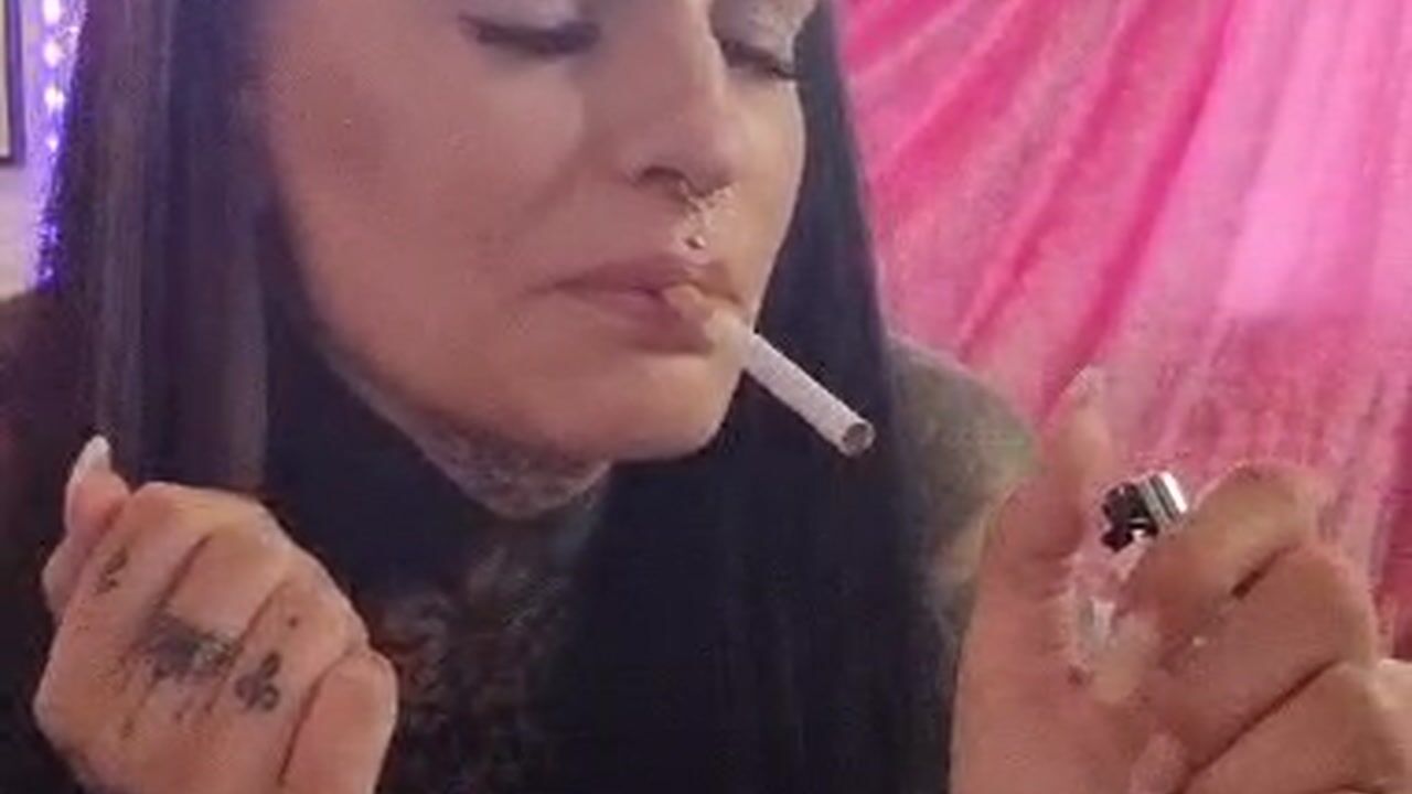 Smoke & Blow - Heißer Blowjob