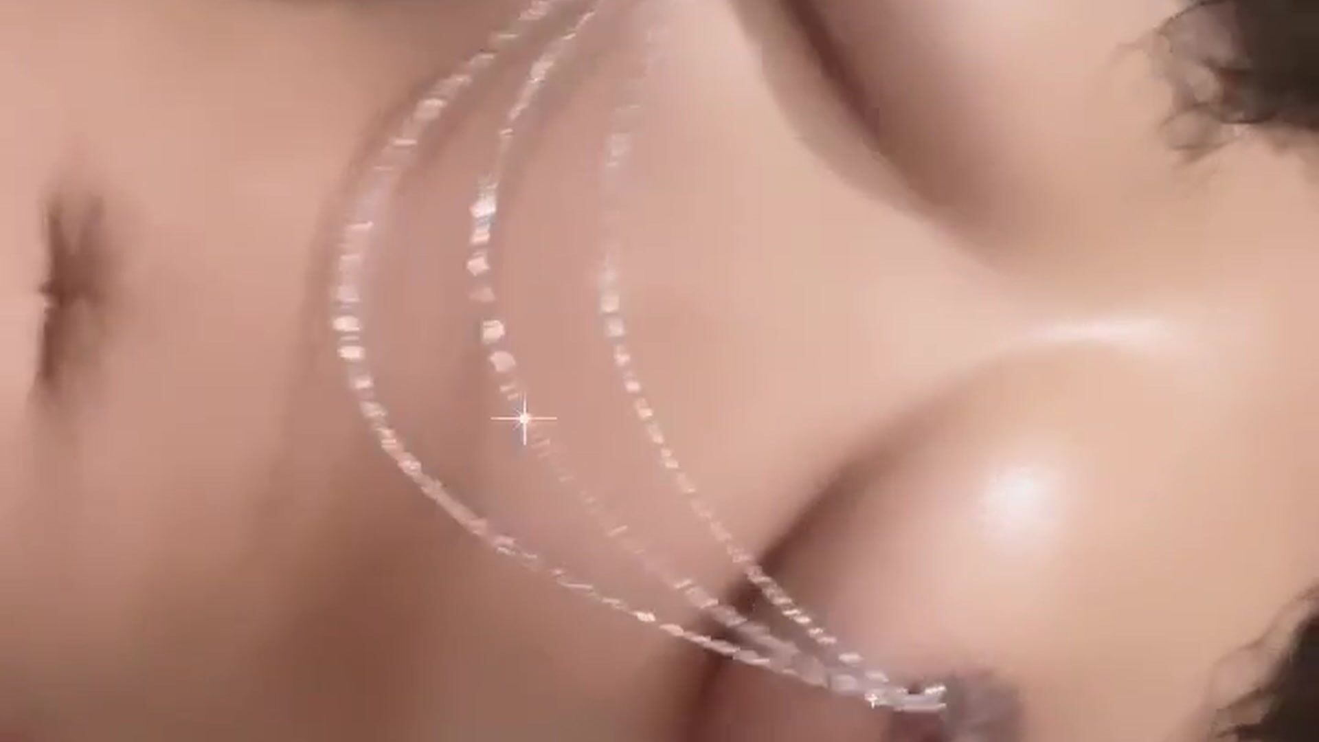 Sparkling titty jewelry