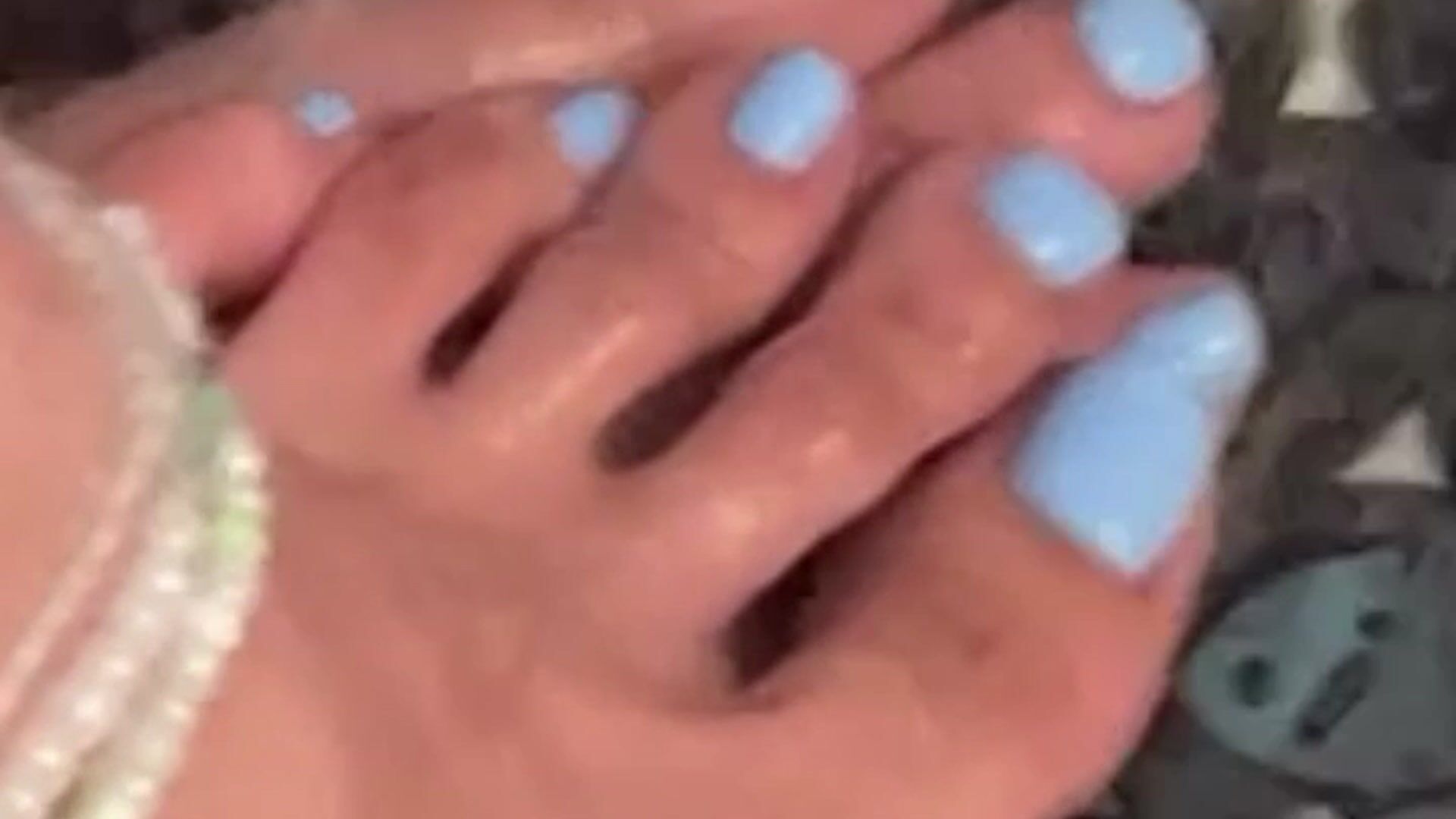 Pretty Blue Toes