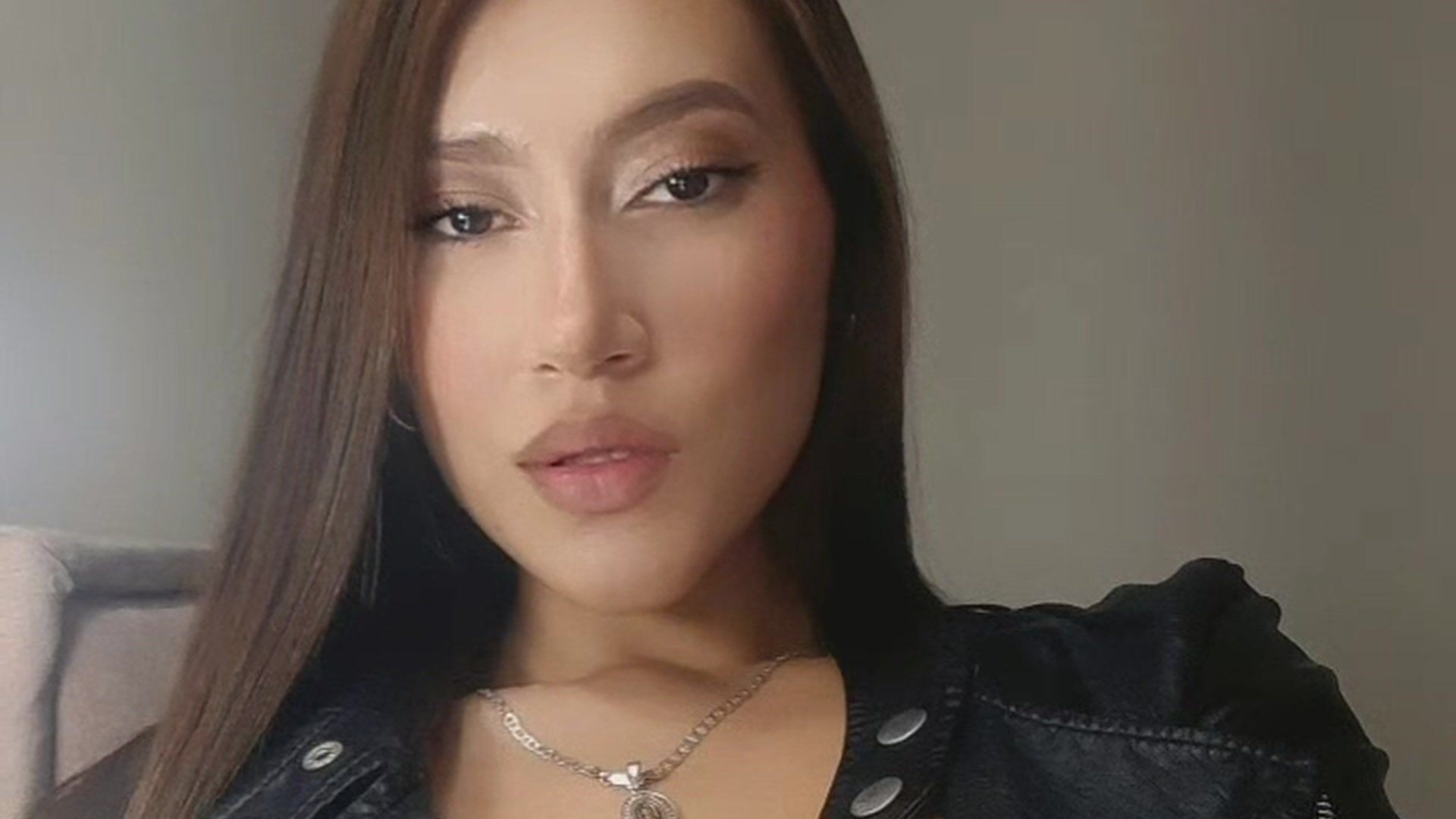 Vídeos sexuales y shows de cámaras grabados de Yuli_boobs | Stripchat