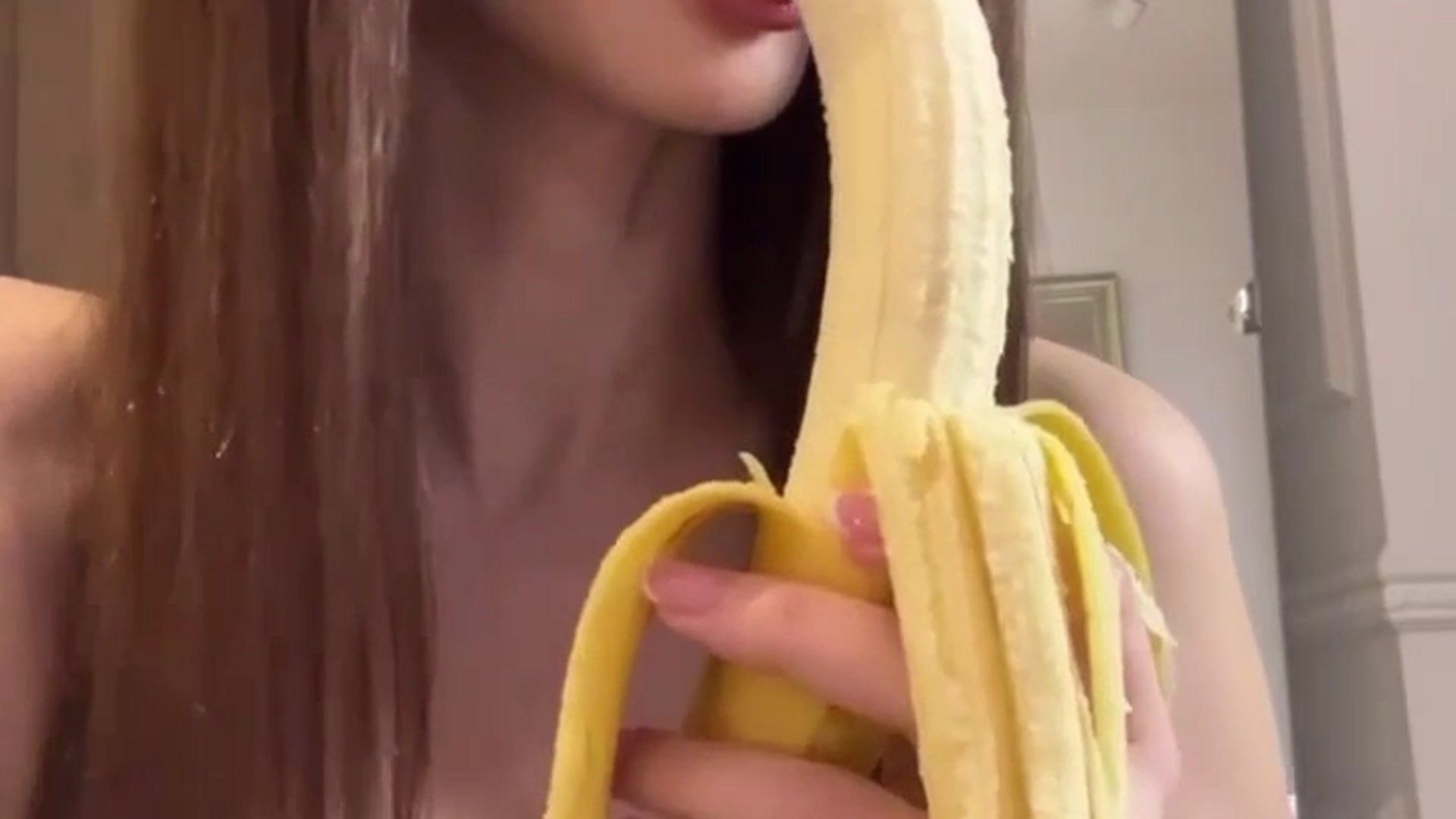 Banana Blowjob tease