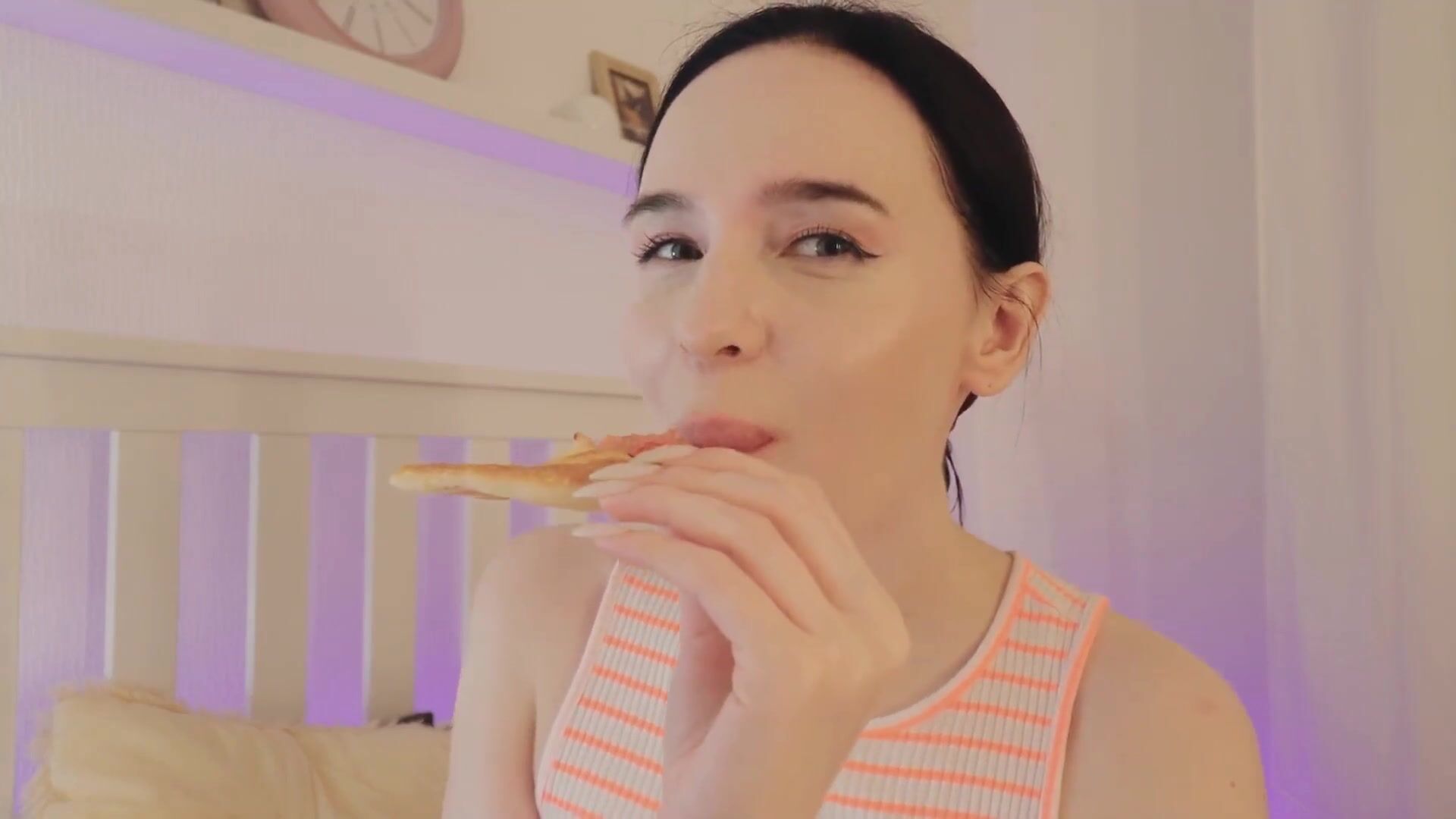 Eating Pizza