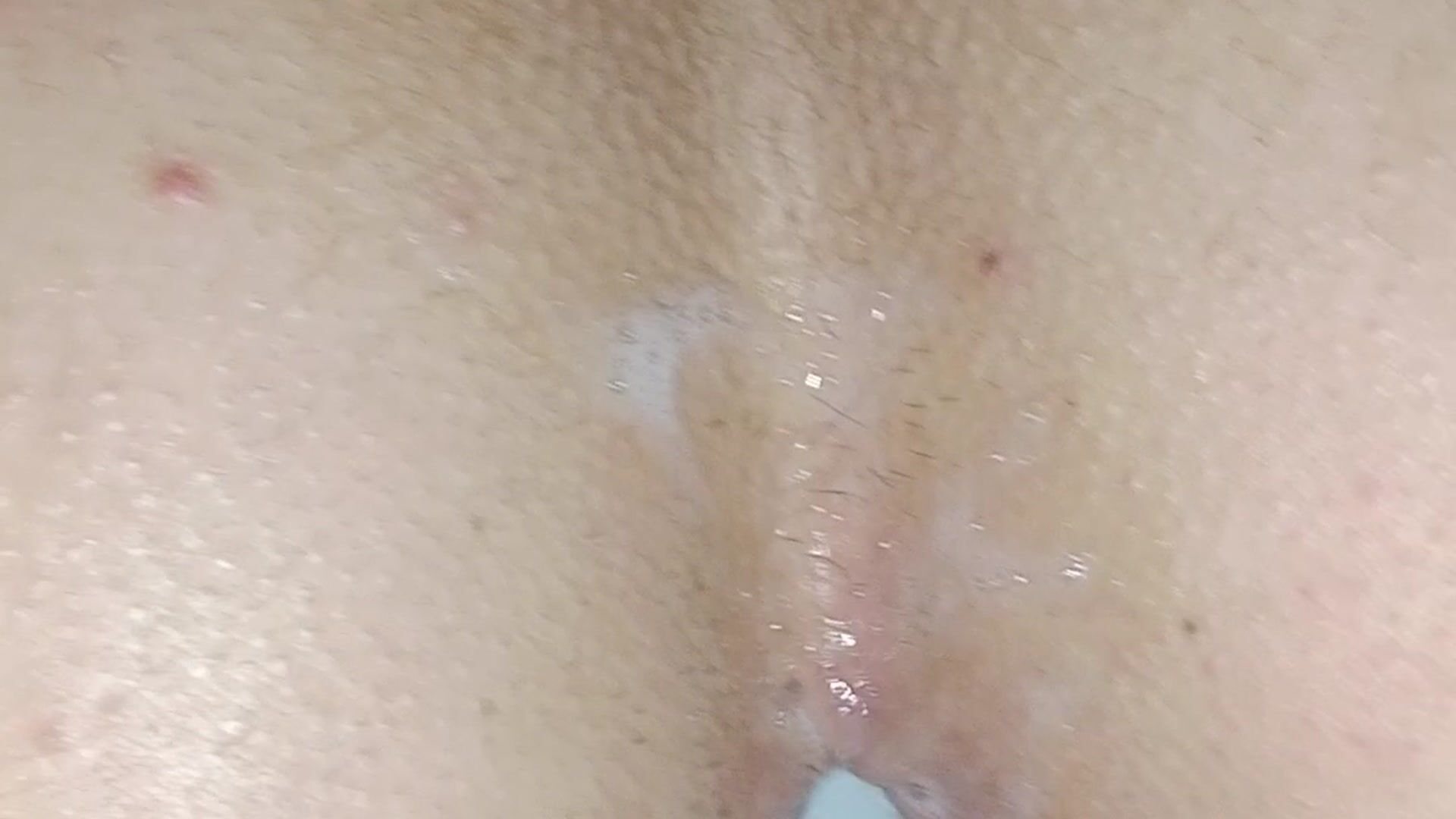 A marker in my ass with much saliva! 🥵