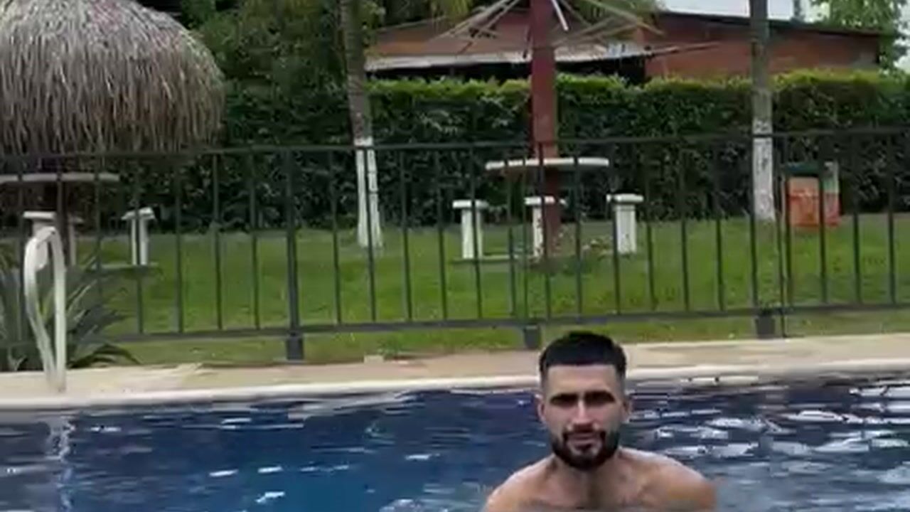 getting my dick wet in the pool