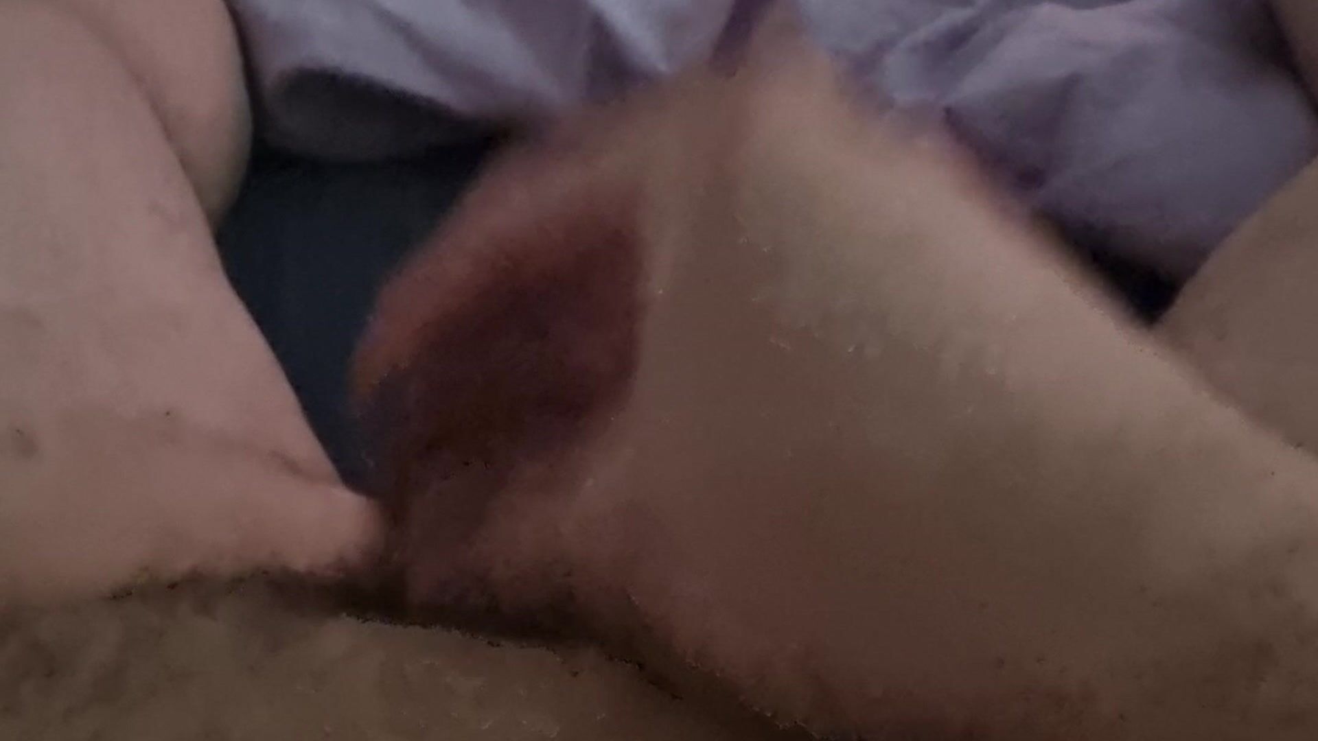 Cumshot while i was fucked by dildo