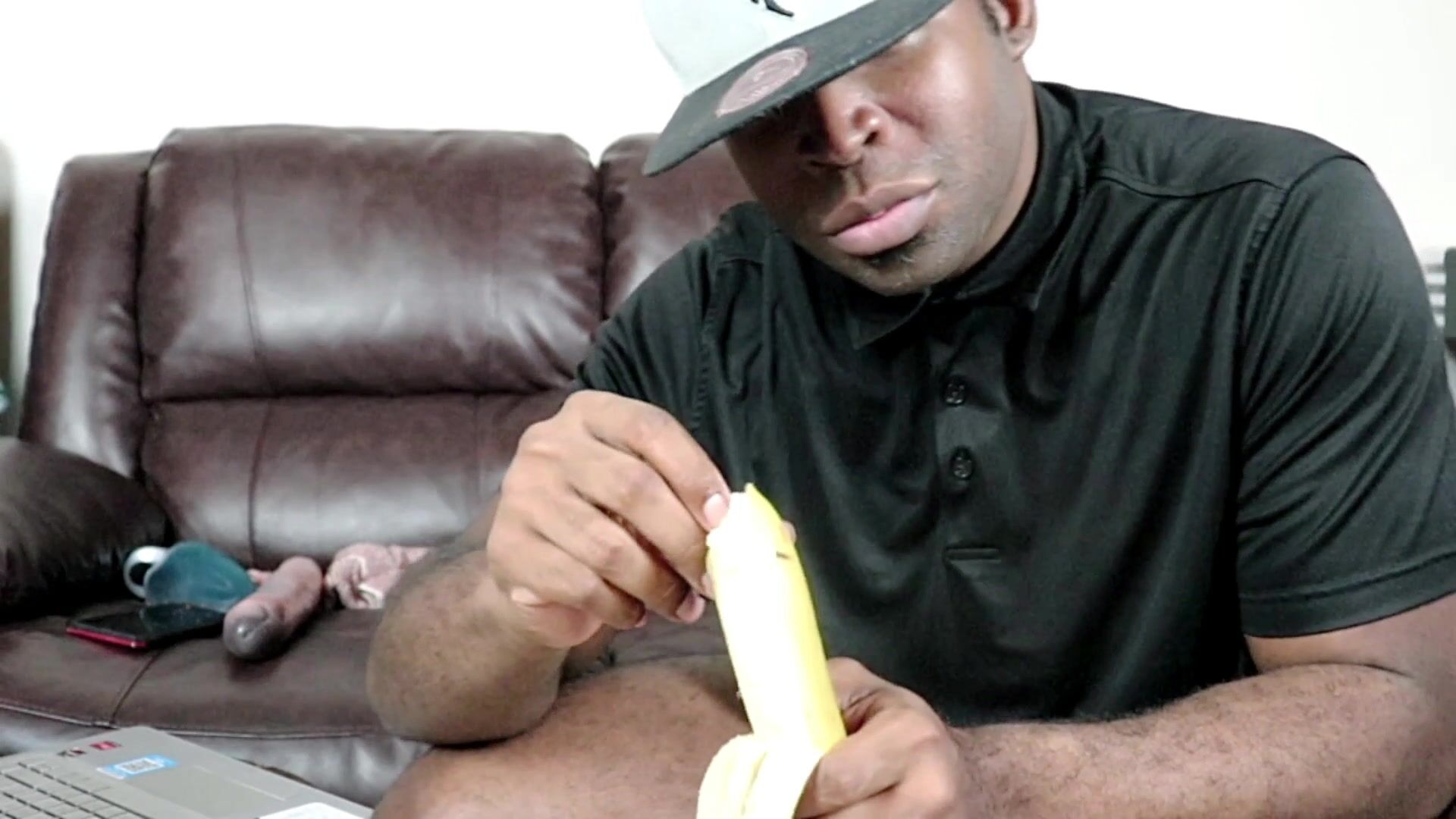 Hungry Hole Loves Bananas