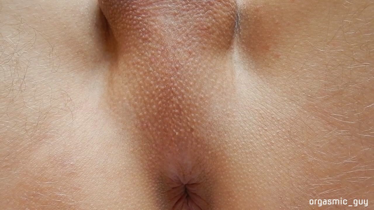 Watch my beautiful Butthole while I masturbate my Penis to pulsating Orgasm