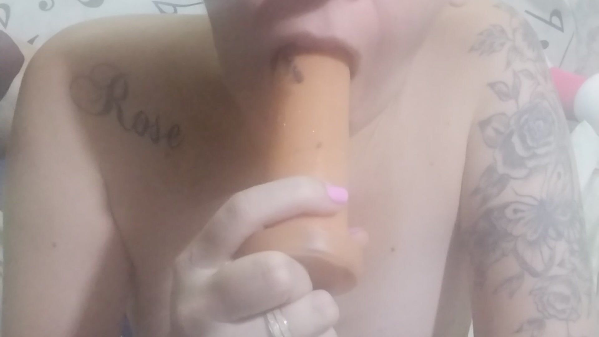 Humilhando um corno com spit cuckold consolo oral