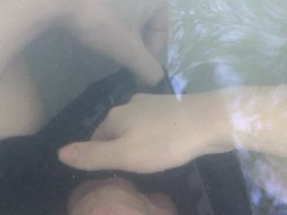 jerking hubby in pool until he nuts - video by Blondiewithanass cam model