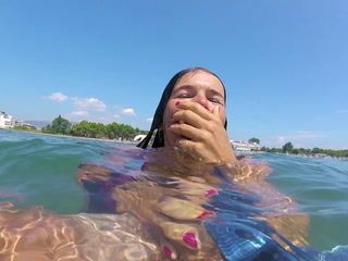First Time Sucking and Strocking Underwater ♥️