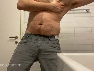 Showing off my hairy body for you guys