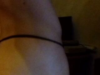 Moi en string