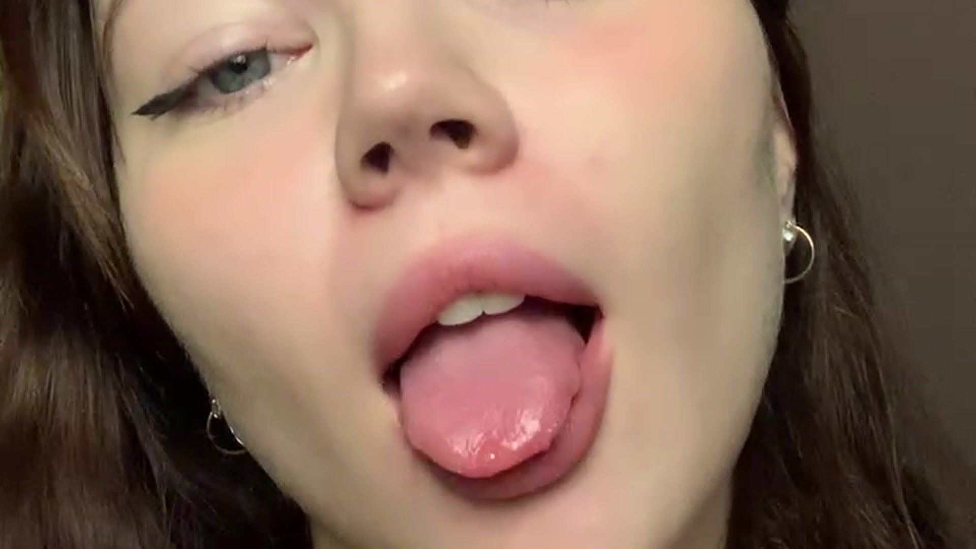 AHEGAO GIRL