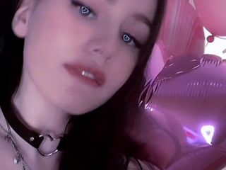 Your Lola - video by MOON_LOLITA cam model