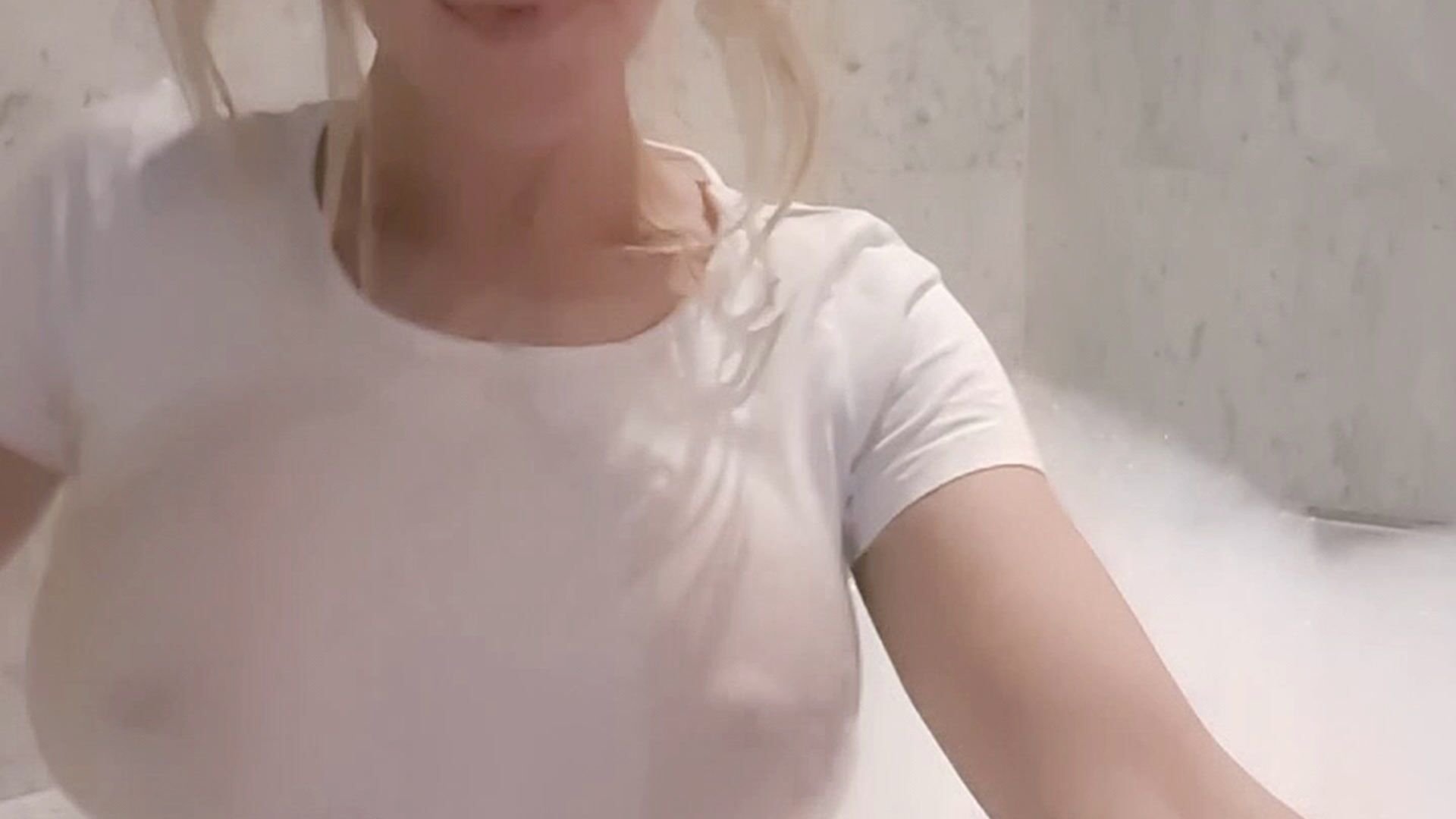 Jacuzzi clip from liveshow, wet t-shirt