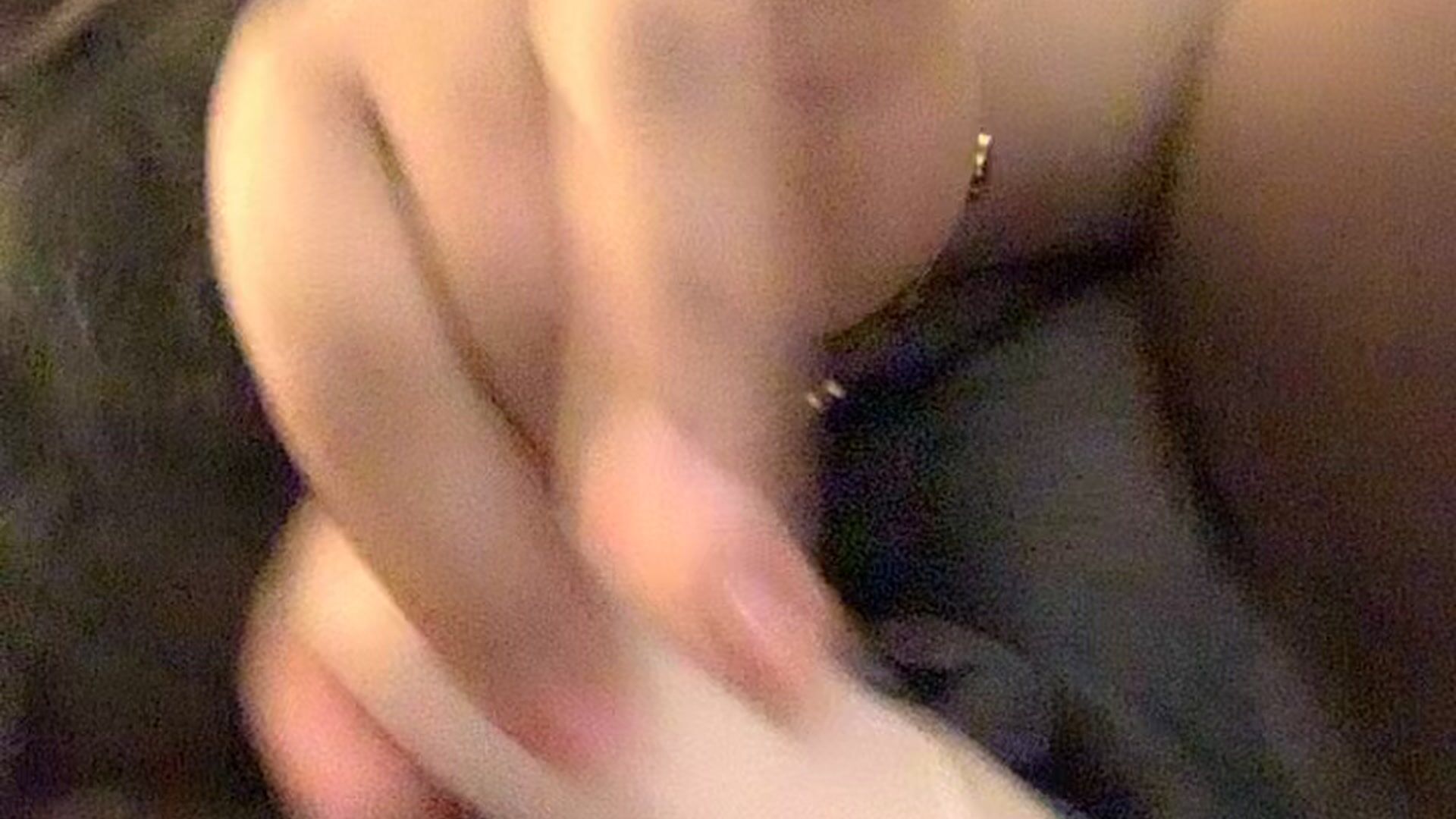 Feeling your rich cock Mmm 😈