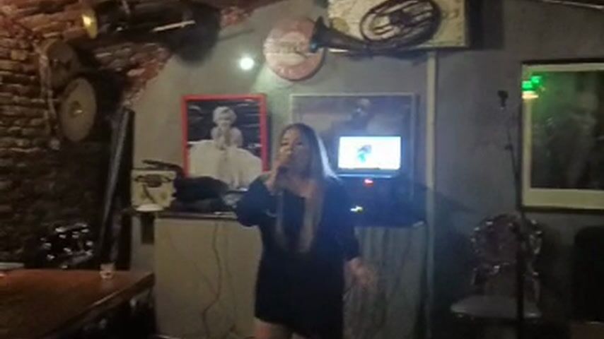 Karaoke with LivCole