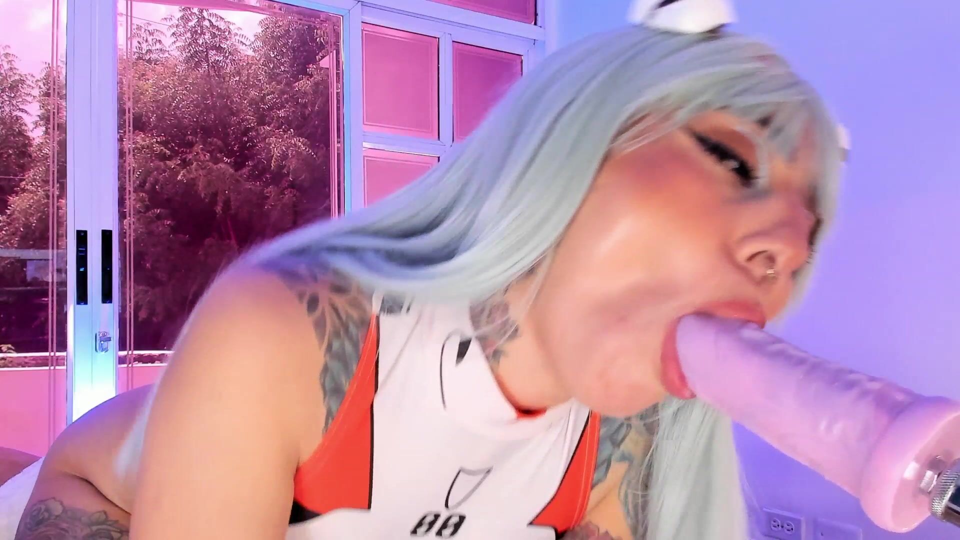 a blowjob full of milk in my mouth