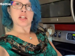 cooking verify - video by YogaHottie76 cam model