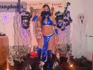 Kitana dance! halloweeen!