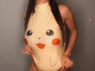 cosplay pikachu... Mmmm yessss....