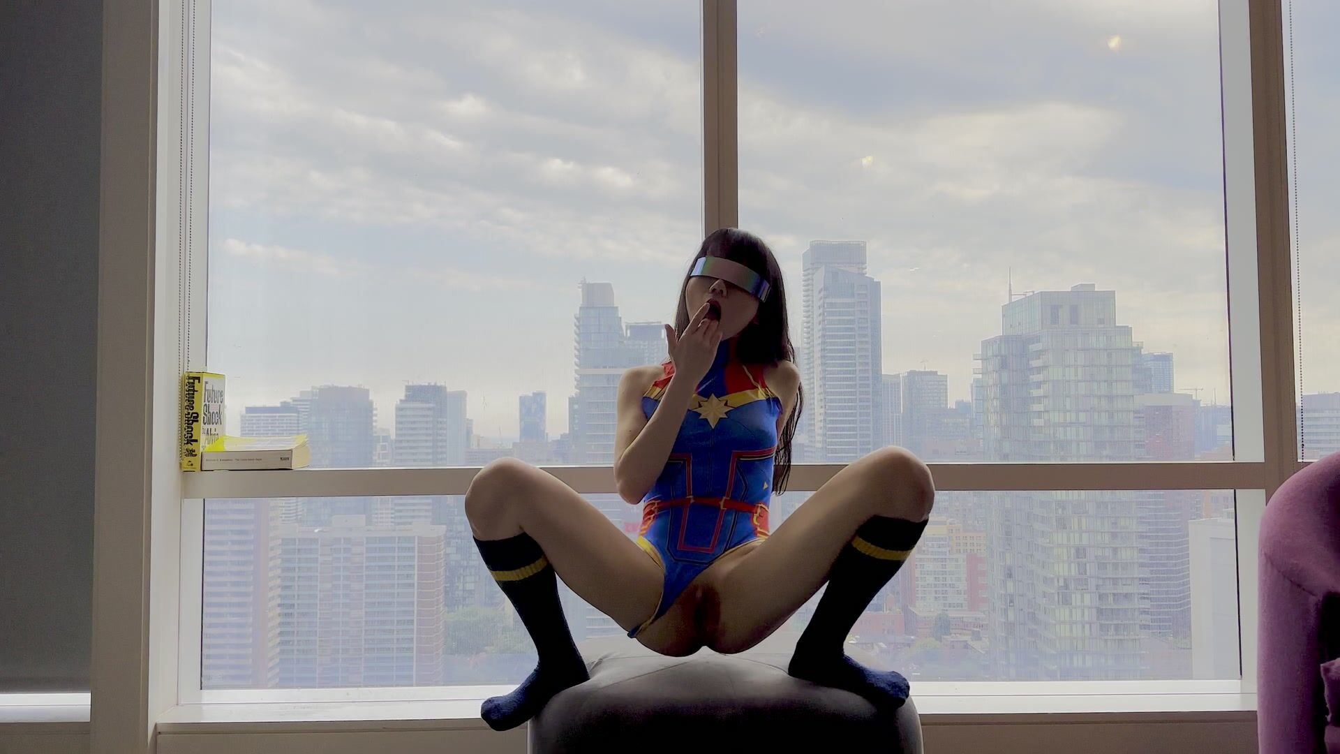 Super girl squirt: knowing the city is watching makes me naughty;)