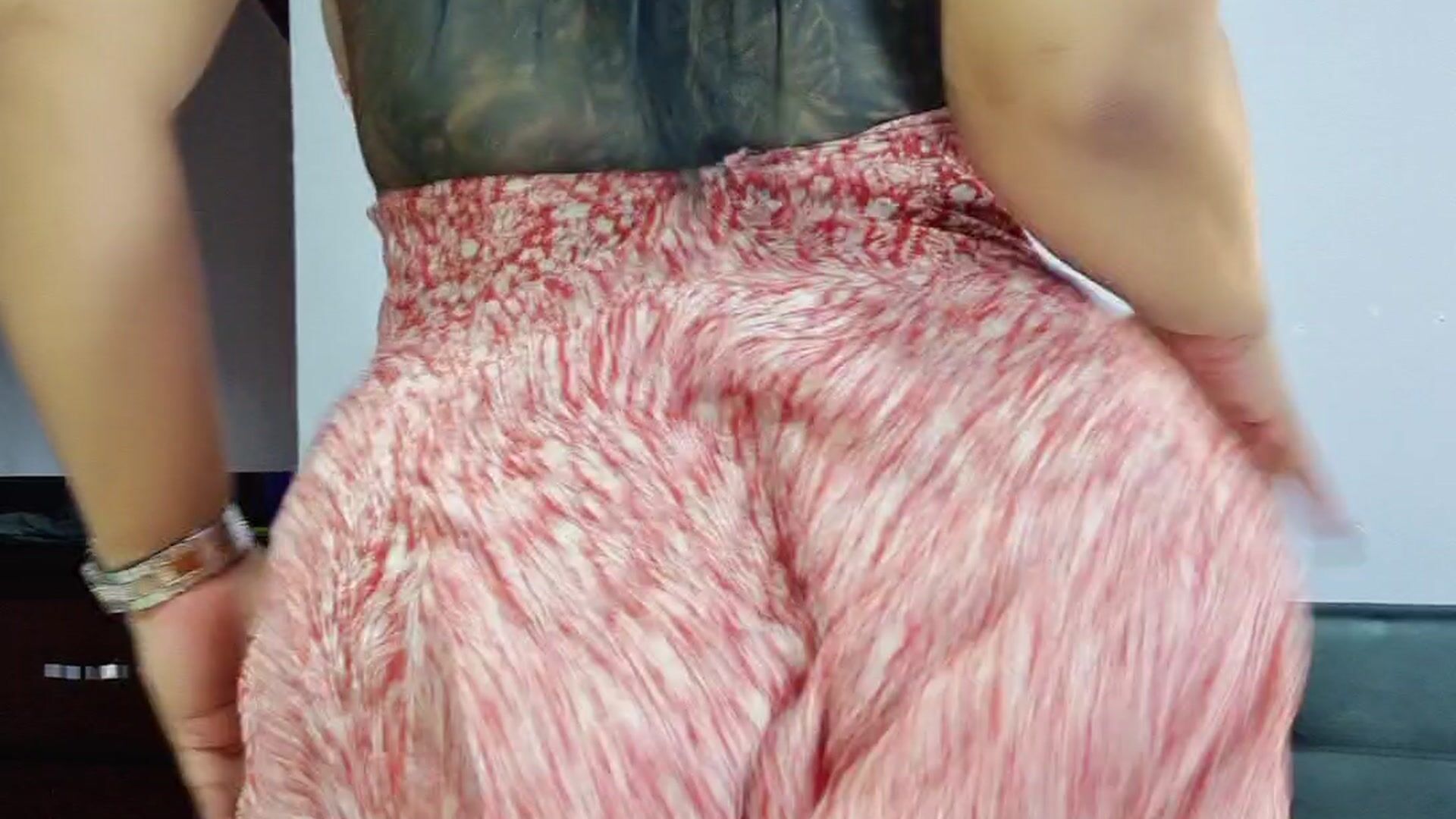 hard twerking in dress