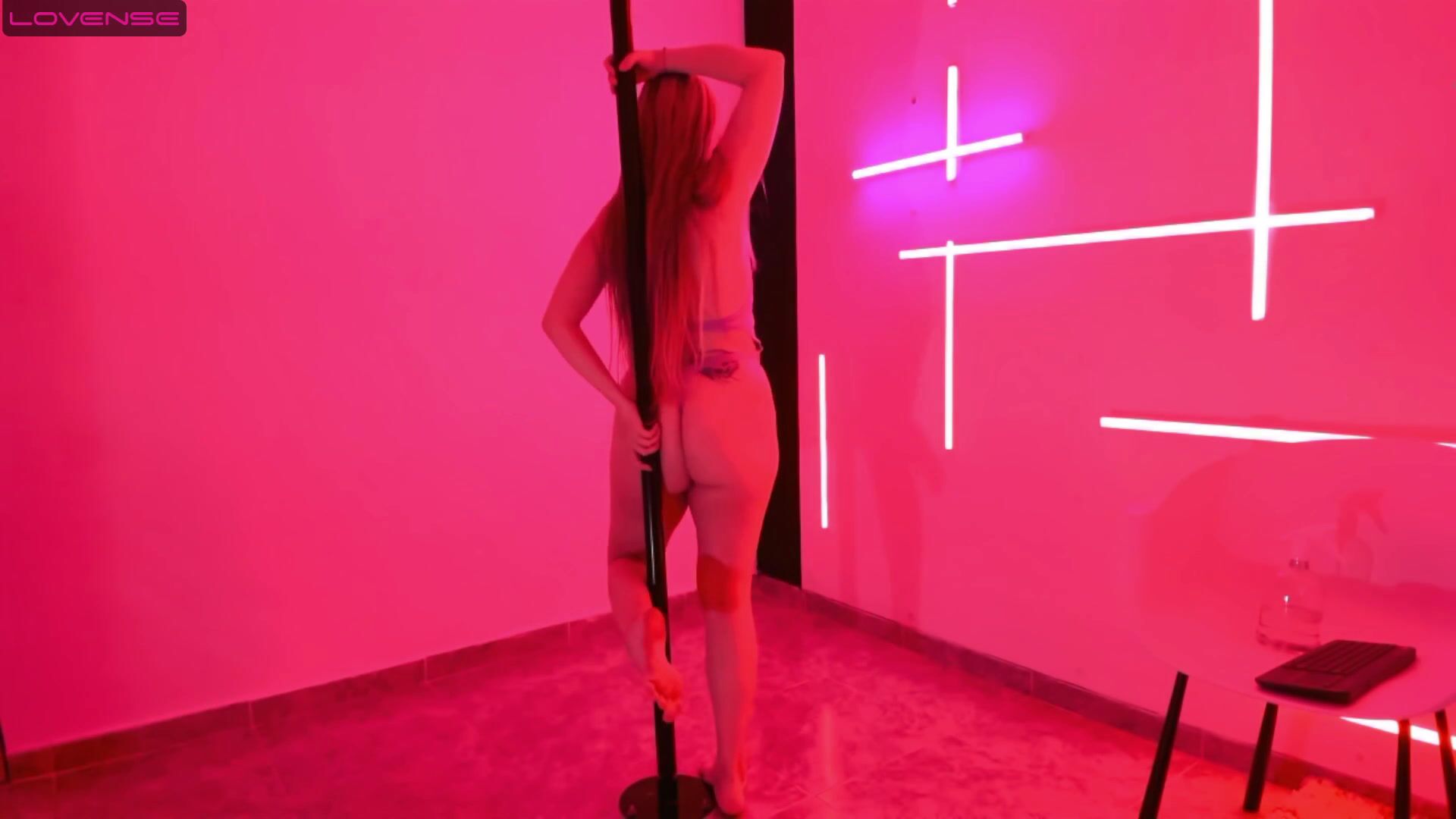 pole dance