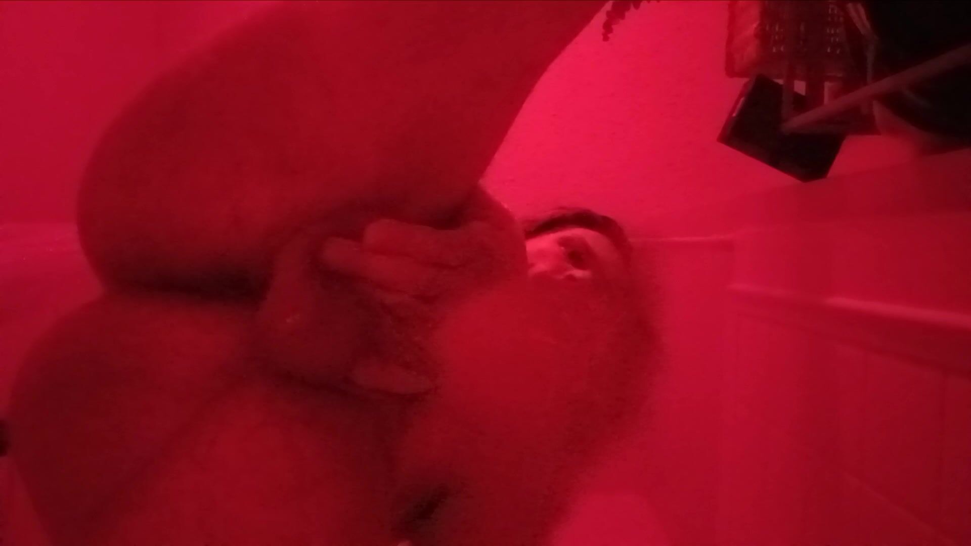 Shower cums leave message for gang bang opportunitie on Halloween