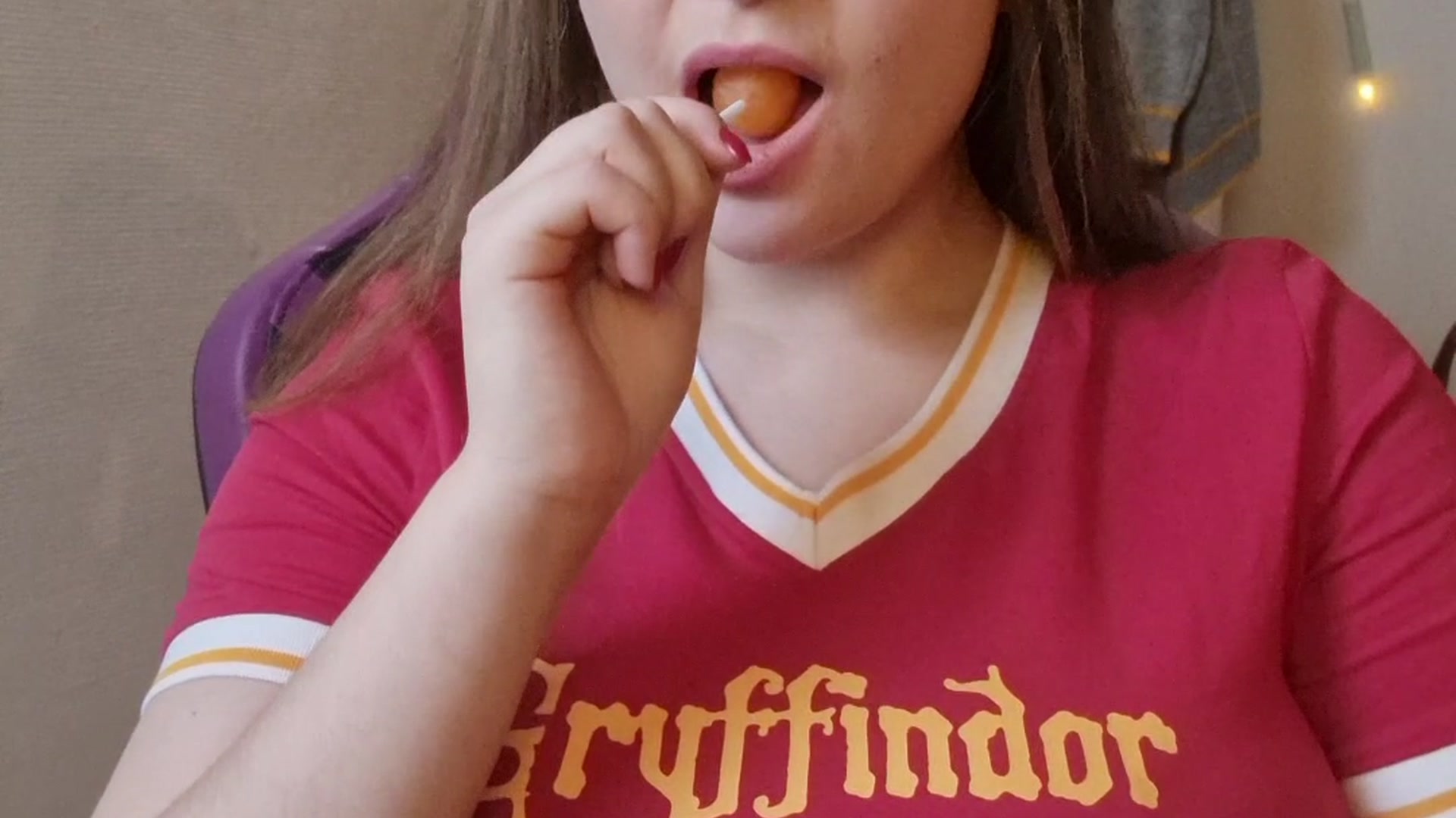 Gryffindor. Hogwards. Free teaser. Striptease, wall blowjob, riding