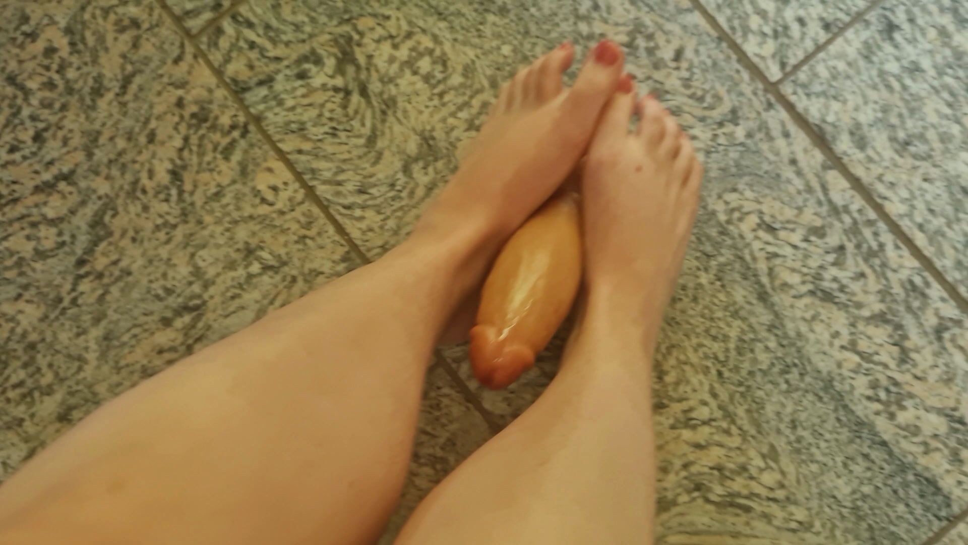 Feetporn with Countdown and Surprise♡