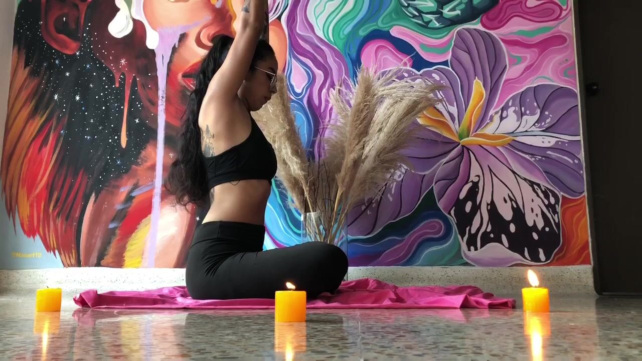 YOGA 💕☮️