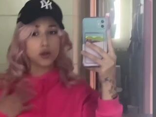 Karolina_gilg Cam Model Profile | Stripchat